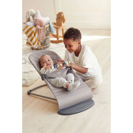JUGUETE OJITOS TRAVIESOS PARA HAMACA BABYBJORN