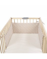 PROTECTOR/CHICHONERA CUNA 60X120 WALKING MUM