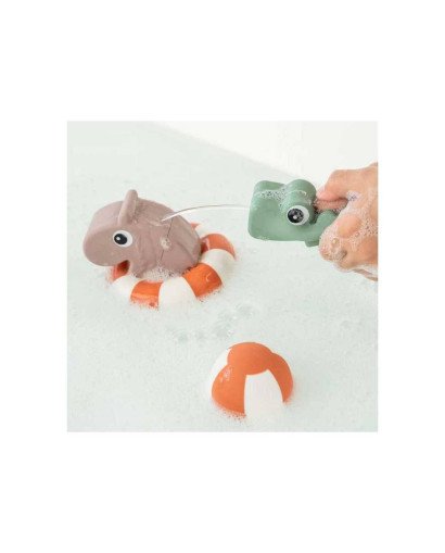 JUGUETE LANZA AGUA WATER PLAY DONE BY DEER