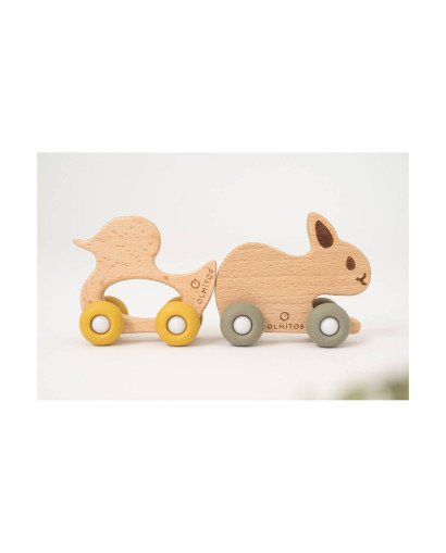 JUGUETE MADERA RUEDAS OLMITOS