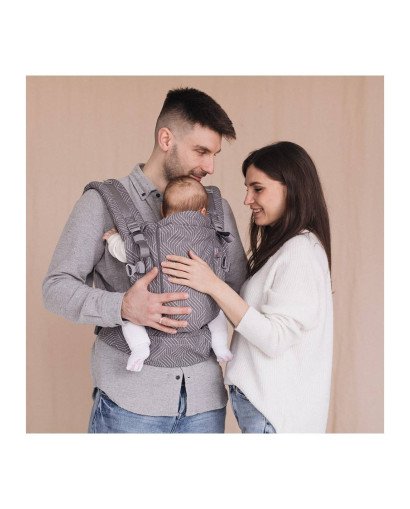 MOCHILA PORTABEBES ONE - LOVE & CARRY