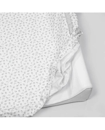 CAMBIADOR CON FUNDA DE RECAMBIO LITTLE BLOOM PASITO A PASITO