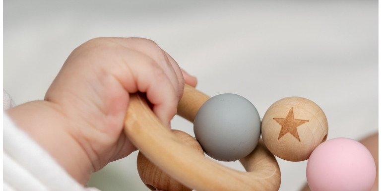 Juguetes Montessori para bebés: qué son y por qué son tan recomendados