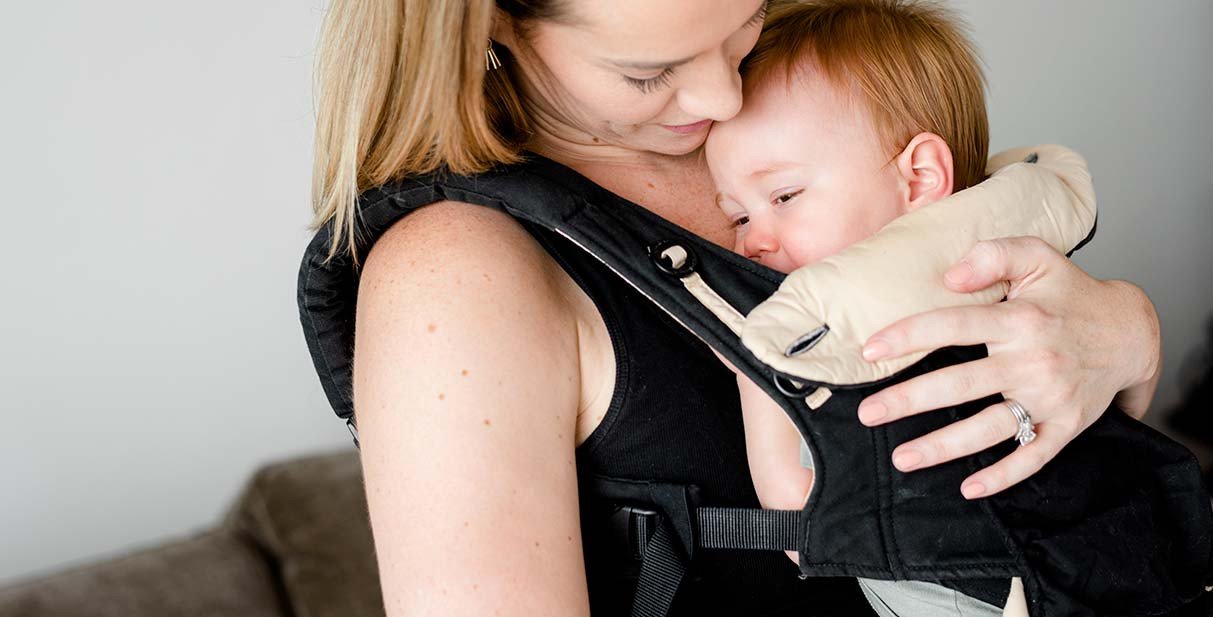 Porteo ergonómico: beneficios físicos y emocionales para el bebé y sus cuidadores